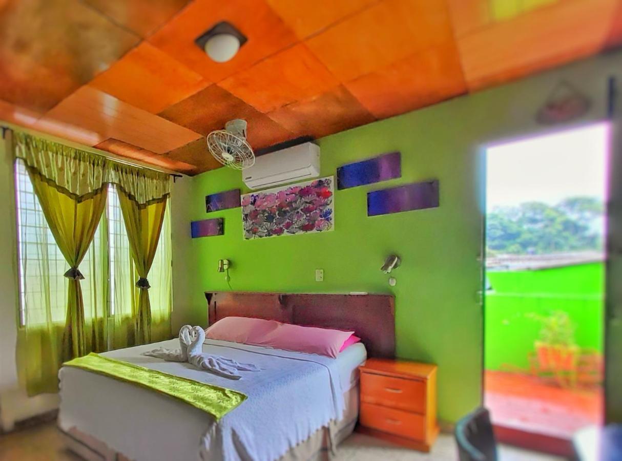 Hotel Oasis San Salvador Exteriér fotografie